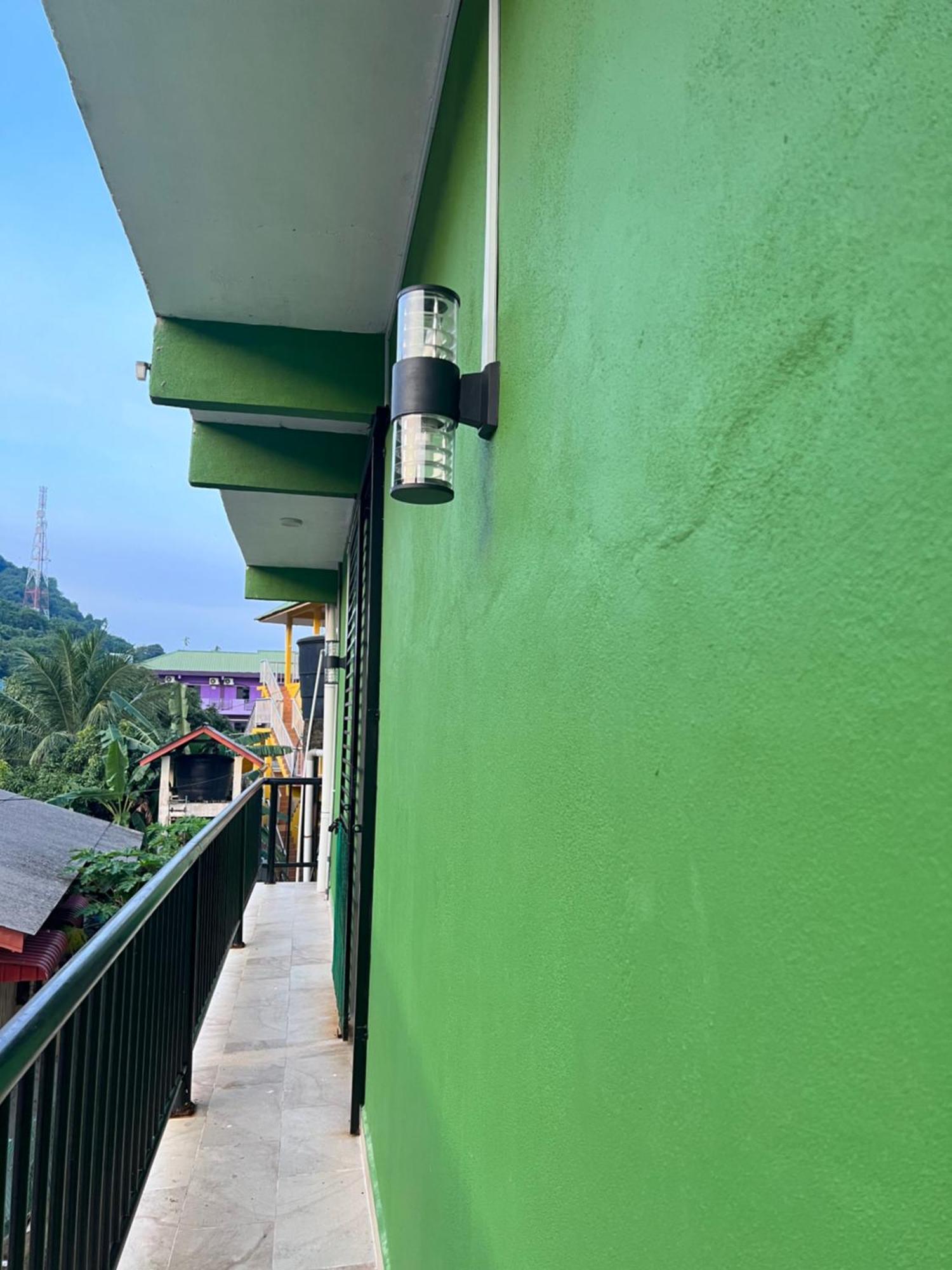Отель Perhentian Suria Kampong Pasir Petani Экстерьер фото