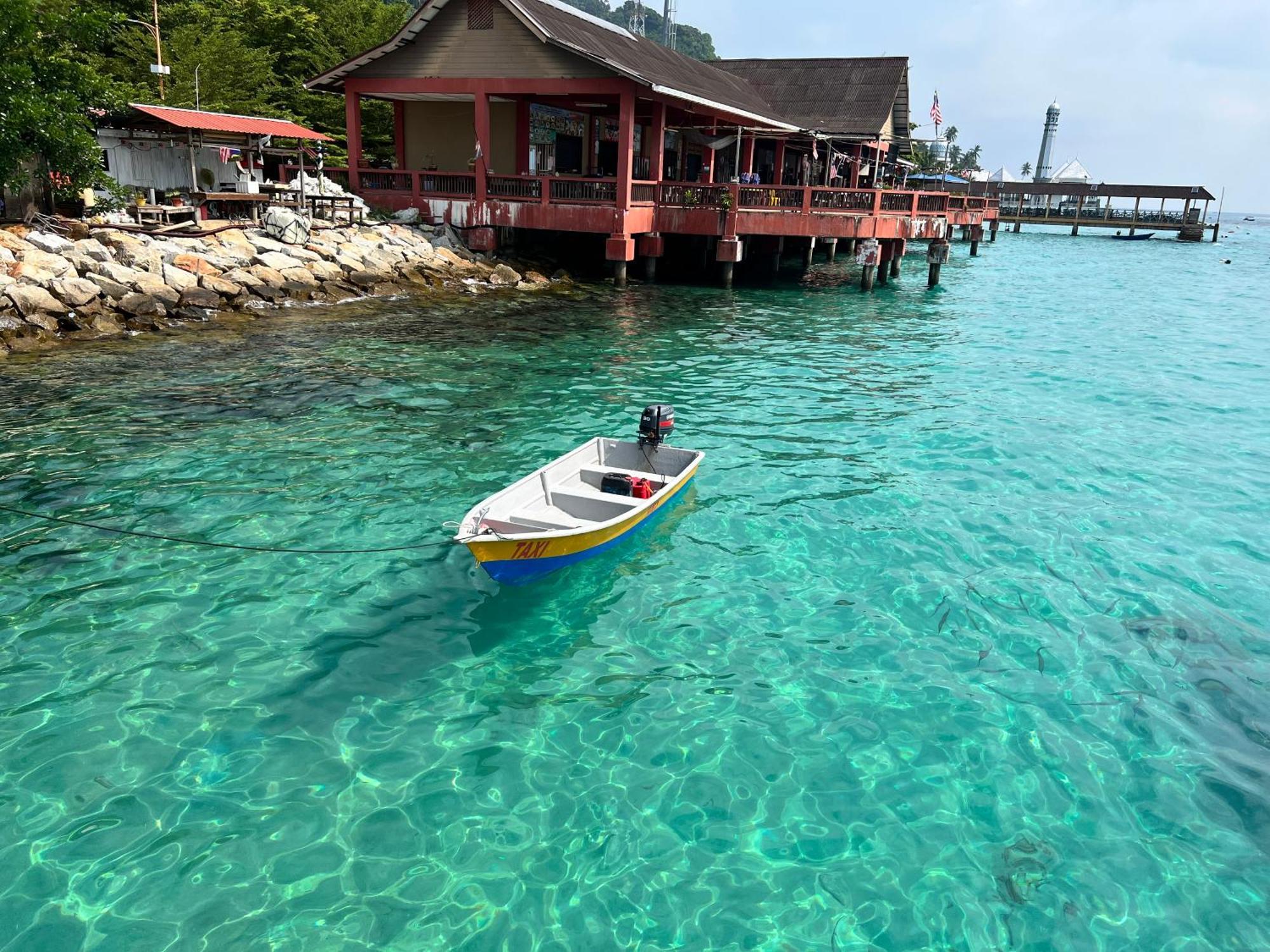 Отель Perhentian Suria Kampong Pasir Petani Экстерьер фото